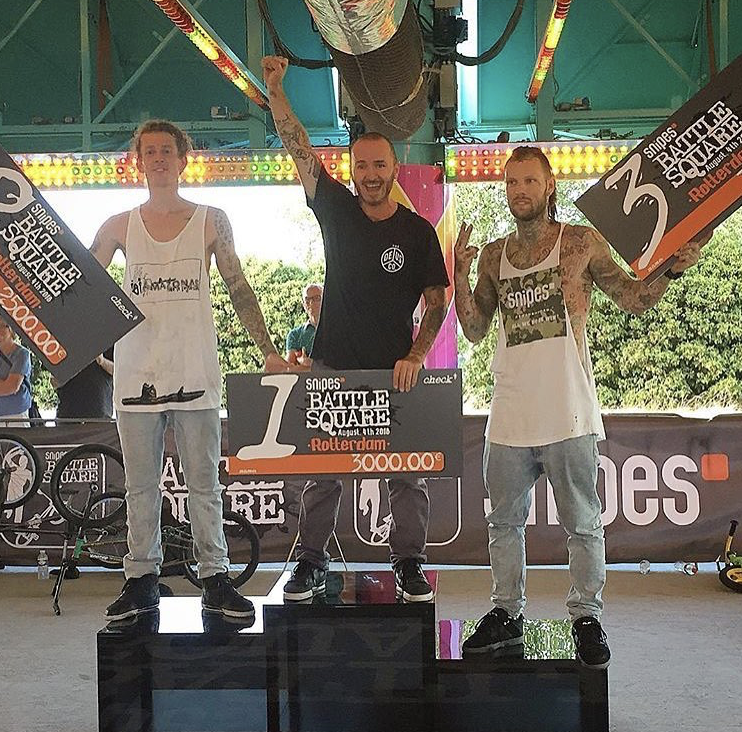 Alex Jumelin Tattoos Baillargues : Création D'une école De BMX Flat